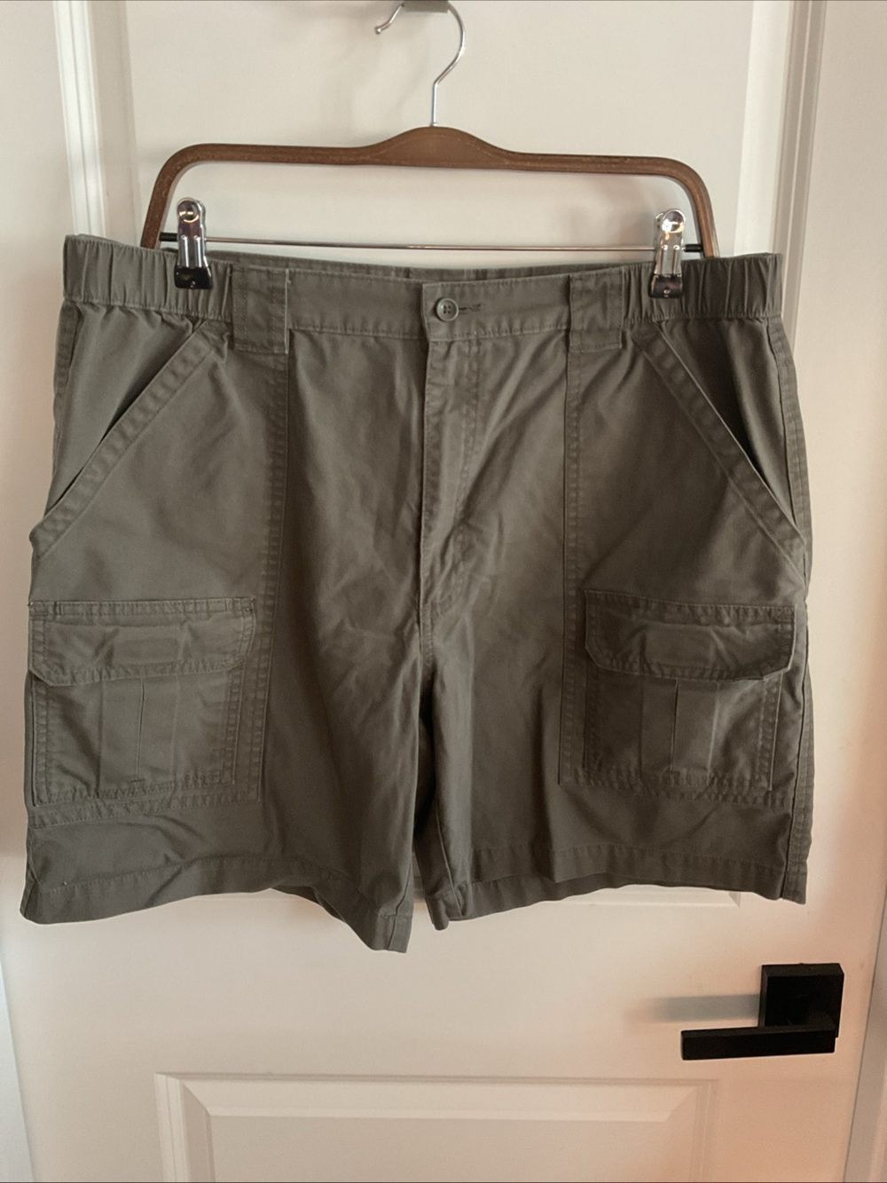 Savane - Olive Utility Cargo Shorts - Men’s Size 38